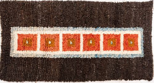 MINIMALIST SQUARE SHAG RUG, 4&#039;