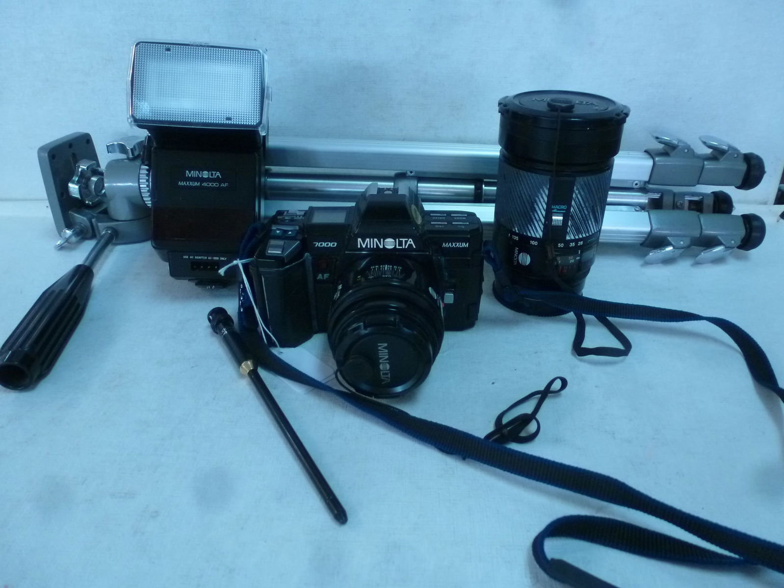 MINOLTA MAXXUM 7000 35MM SLR CAMERA