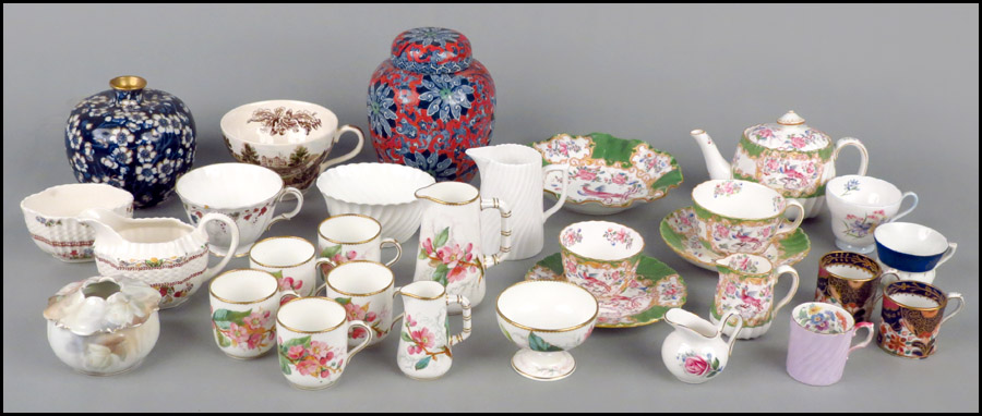 MINTON PORCELAIN TABLE SERVICE IN
