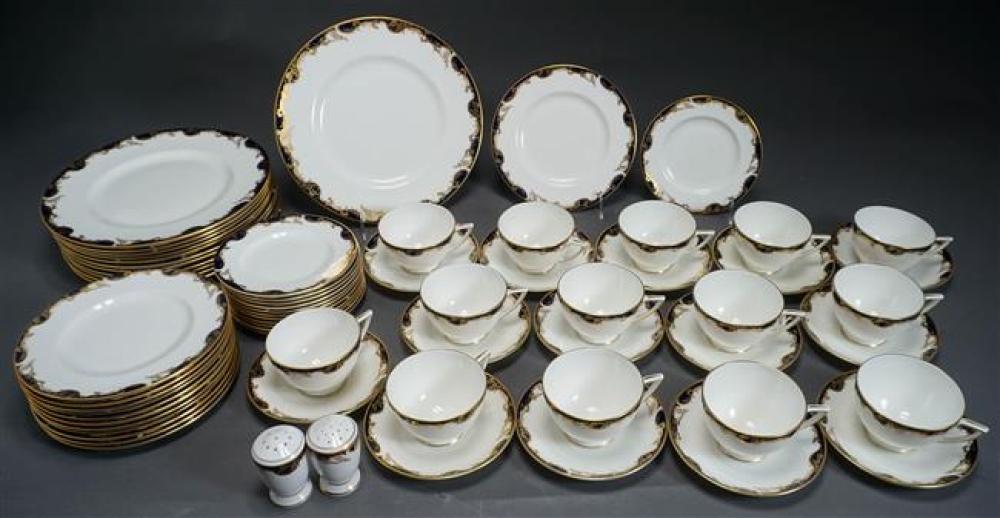 MINTON VERSAILLES 66-PIECE