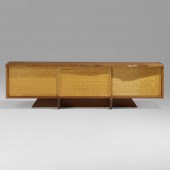 Mira Nakashima. Conoid room di