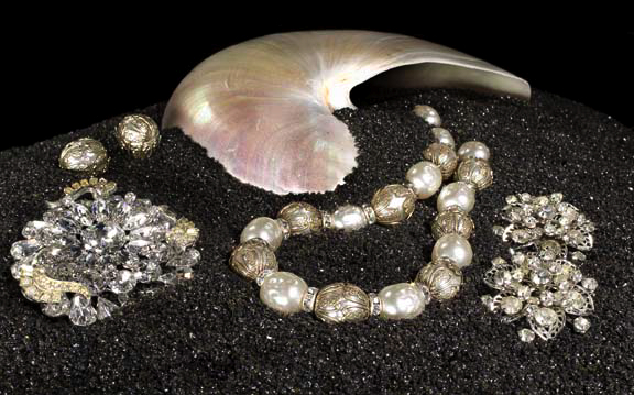Miriam Haskell Pearl and Rhinestone
