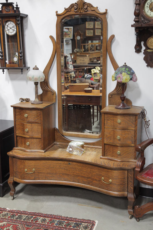 MIRRORED VANITY. Oak having a