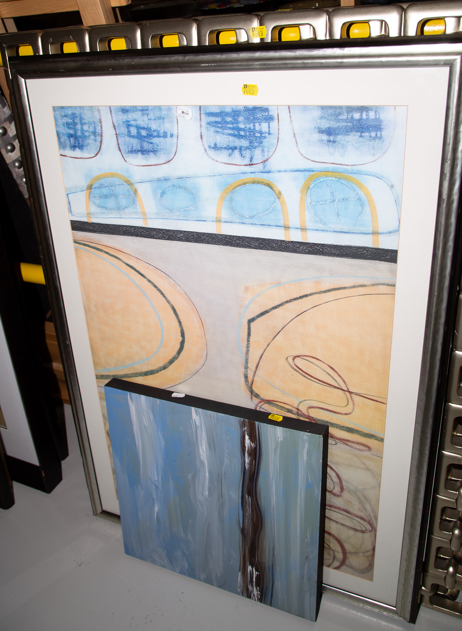 MIRRORS & ARTWORKS Includes two