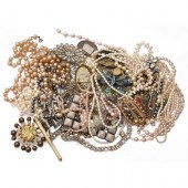 Miscellaneous costume jeweller