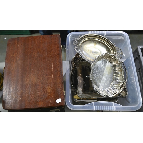 Miscellaneous plated ware,