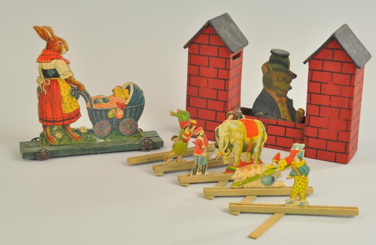 MISS BUNNY CIRCUS FIGURES & HOUSE