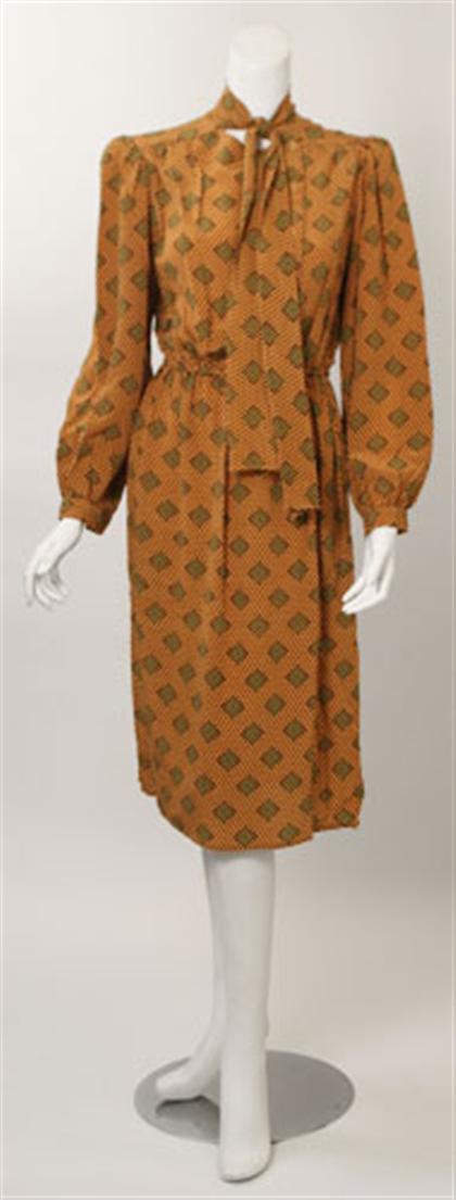"Miss O" Oscar de la Renta silk