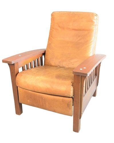 MISSION STYLE OAK MORRIS CHAIR WITH
