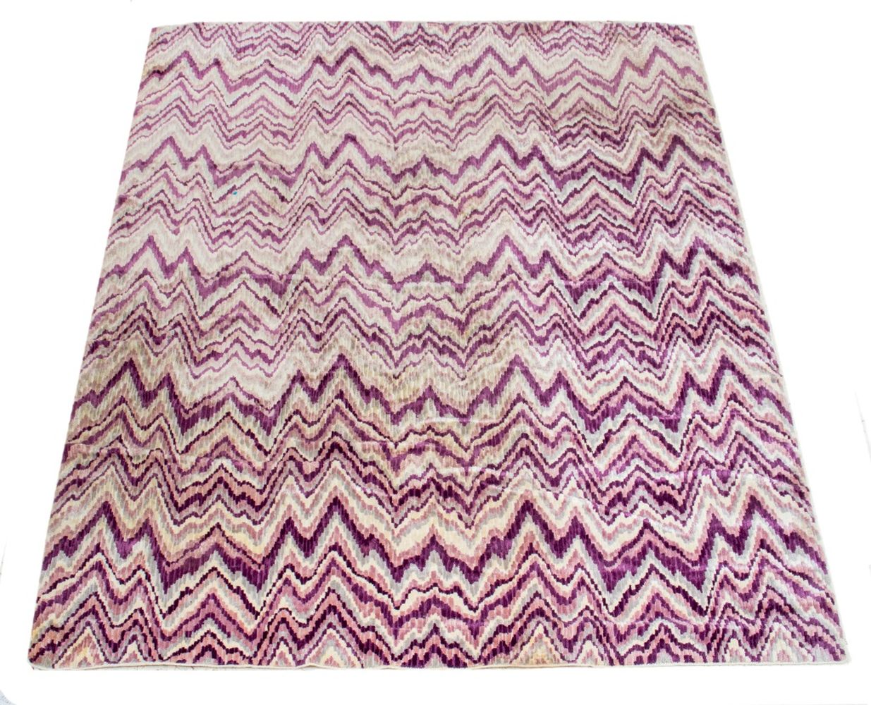 MISSONI MODERN RUG, 7' X 6' Missoni