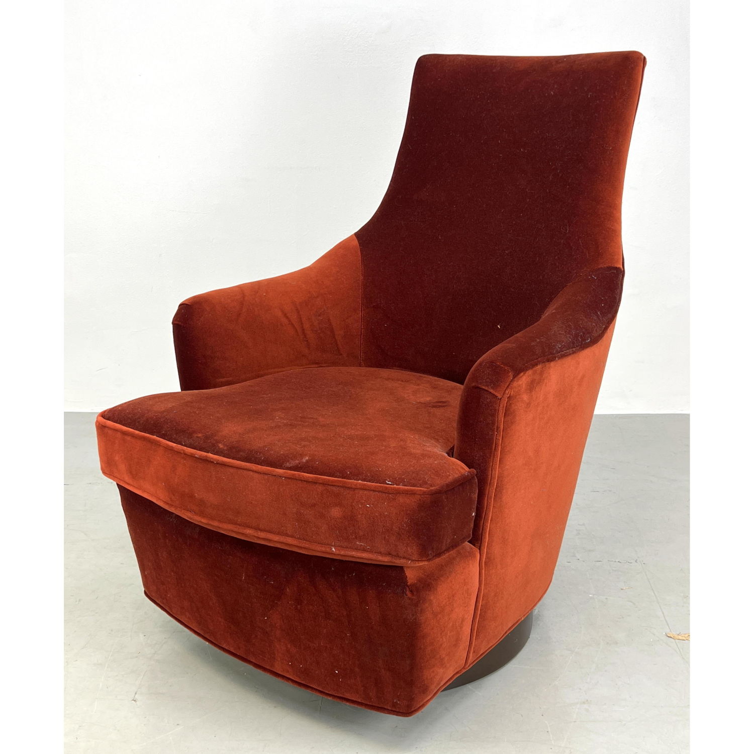 MITCHELL GOLD Tall Back Swivel