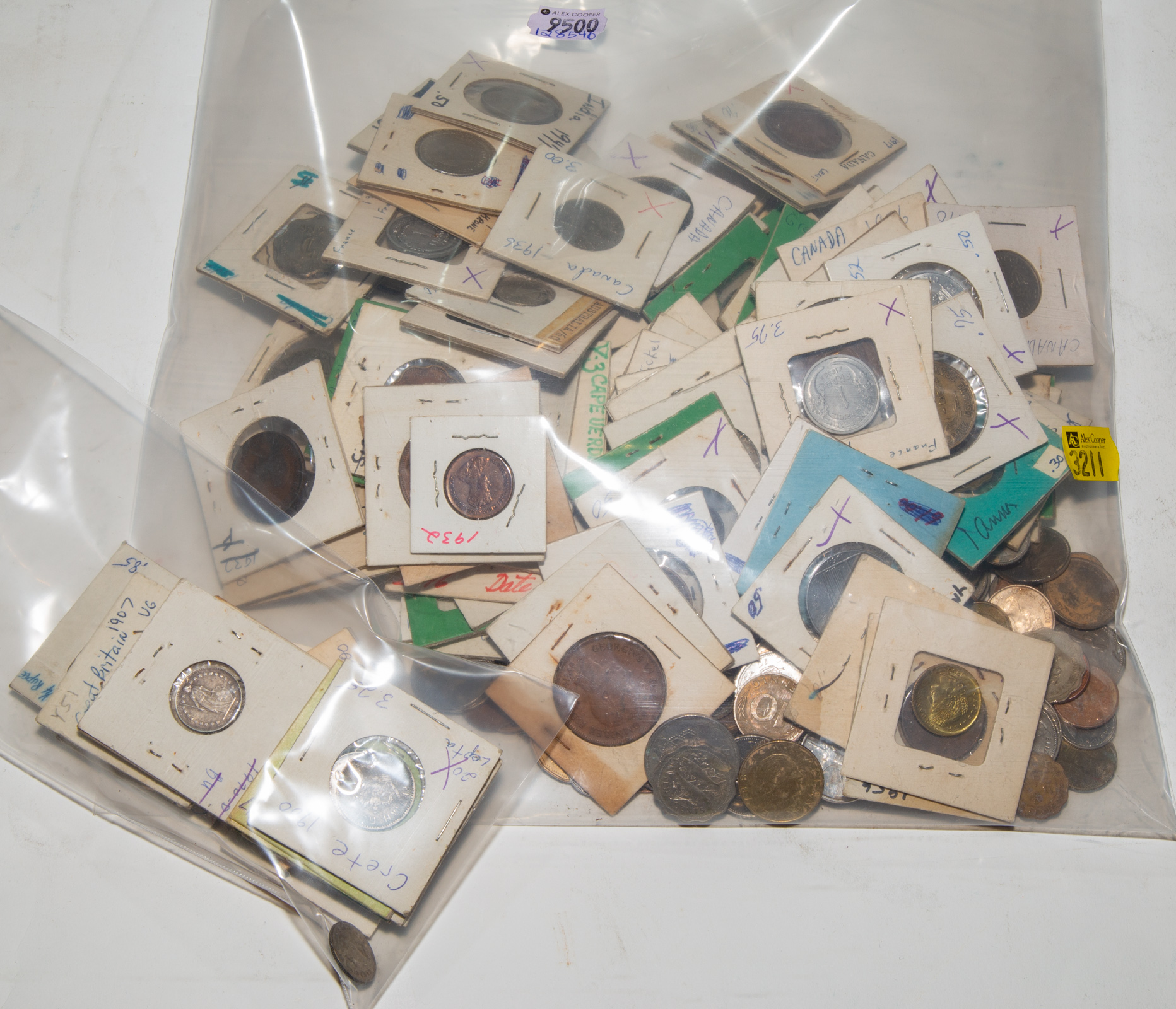 MIX OF LOOSE & 2X2 WORLD COINS WITH
