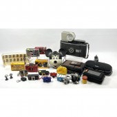 Mixed Collector's Lot. Mickey