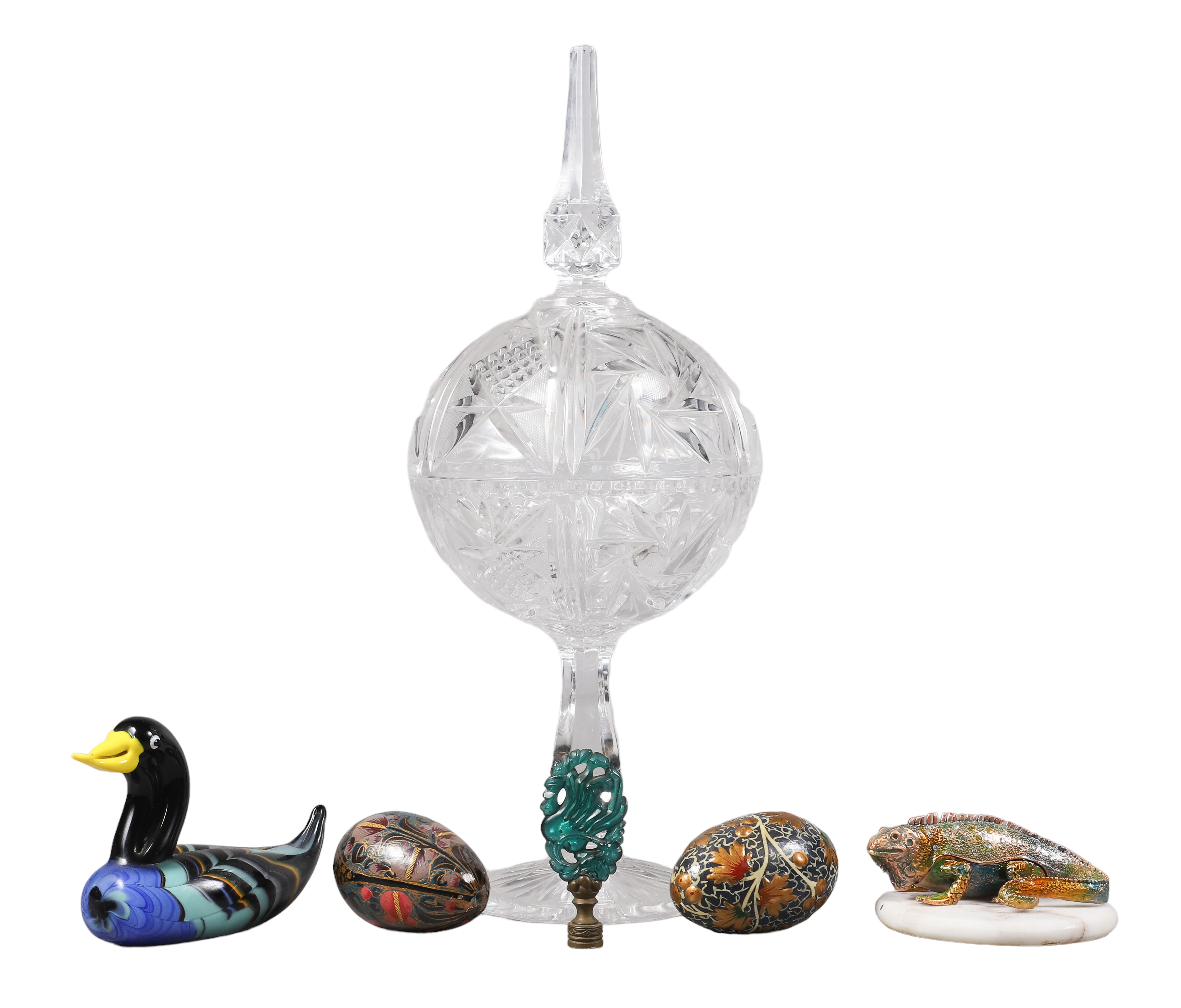 Mixed lot, c/o crystal pedestal
