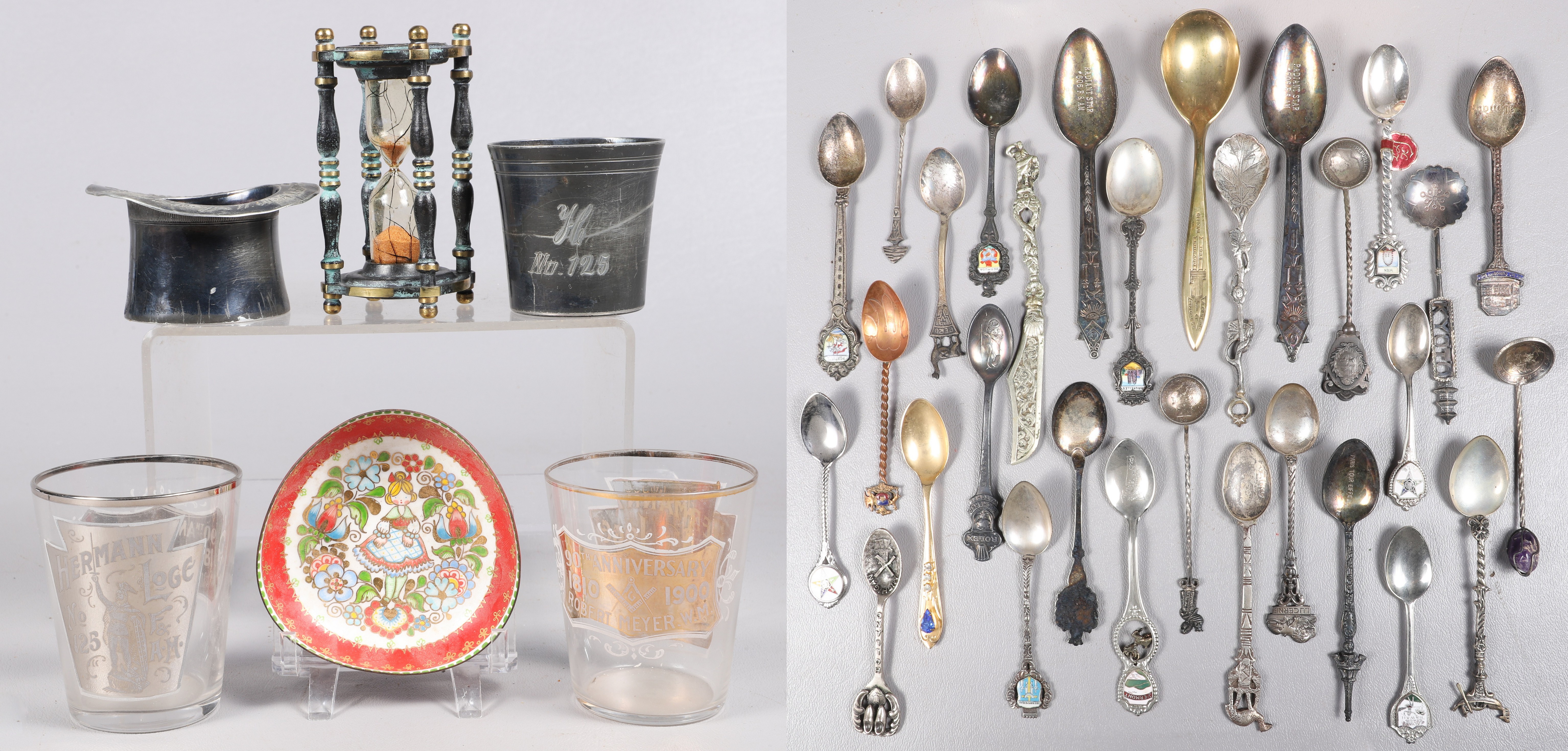 Mixed lot, including lot of