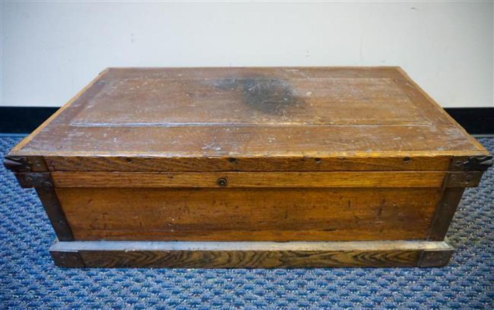 MIXED WOOD LIFT-TOP CARPENTER'S