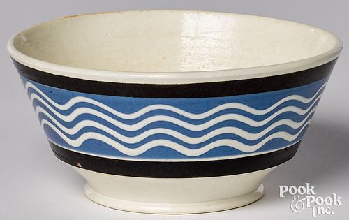 MOCHA BOWLMocha bowl , with wavy