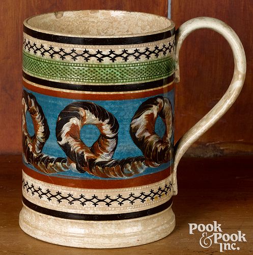 MOCHA MUG, WITH EARTHWORM