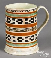 MOCHA MUG, WITH GEOMETRIC BAND