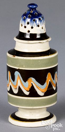 MOCHA PEPPERPOT, WITH EARTHWORM