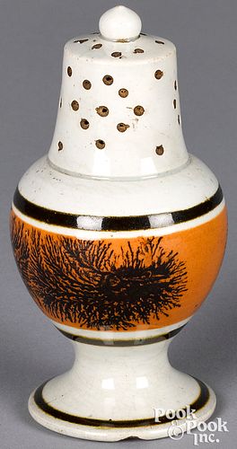 MOCHA PEPPERPOT, WITH SEAWEED