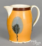 MOCHA PITCHER WITH SEAWEED OVE