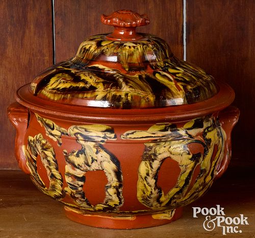 MOCHA REDWARE COVERED POTMocha