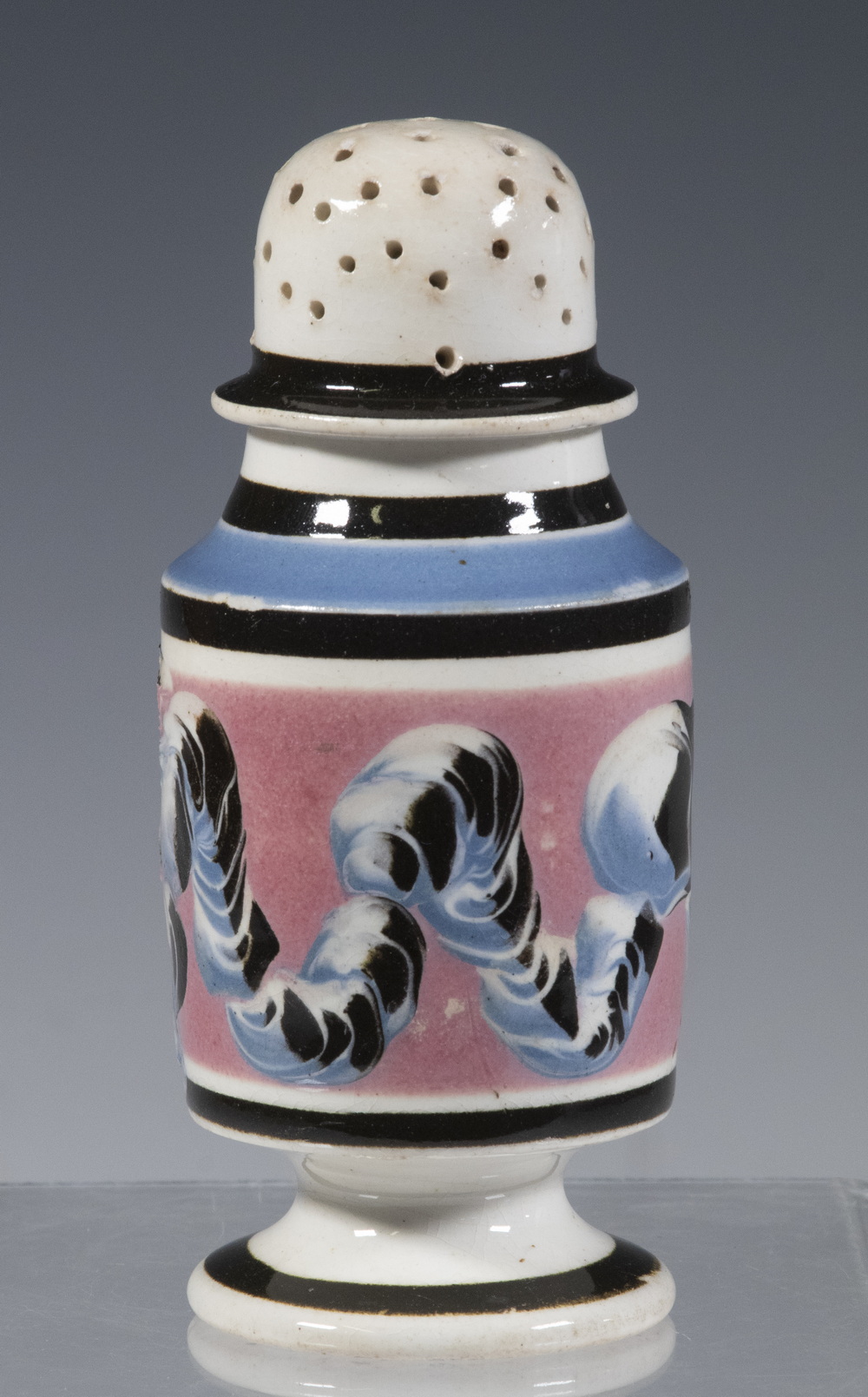 MOCHA WARE EARTHWORM PEPPER POT