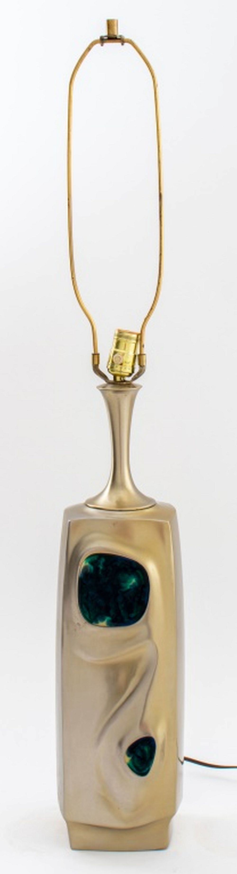 MOD 1960S STYLE GOLD TONE LAMP
