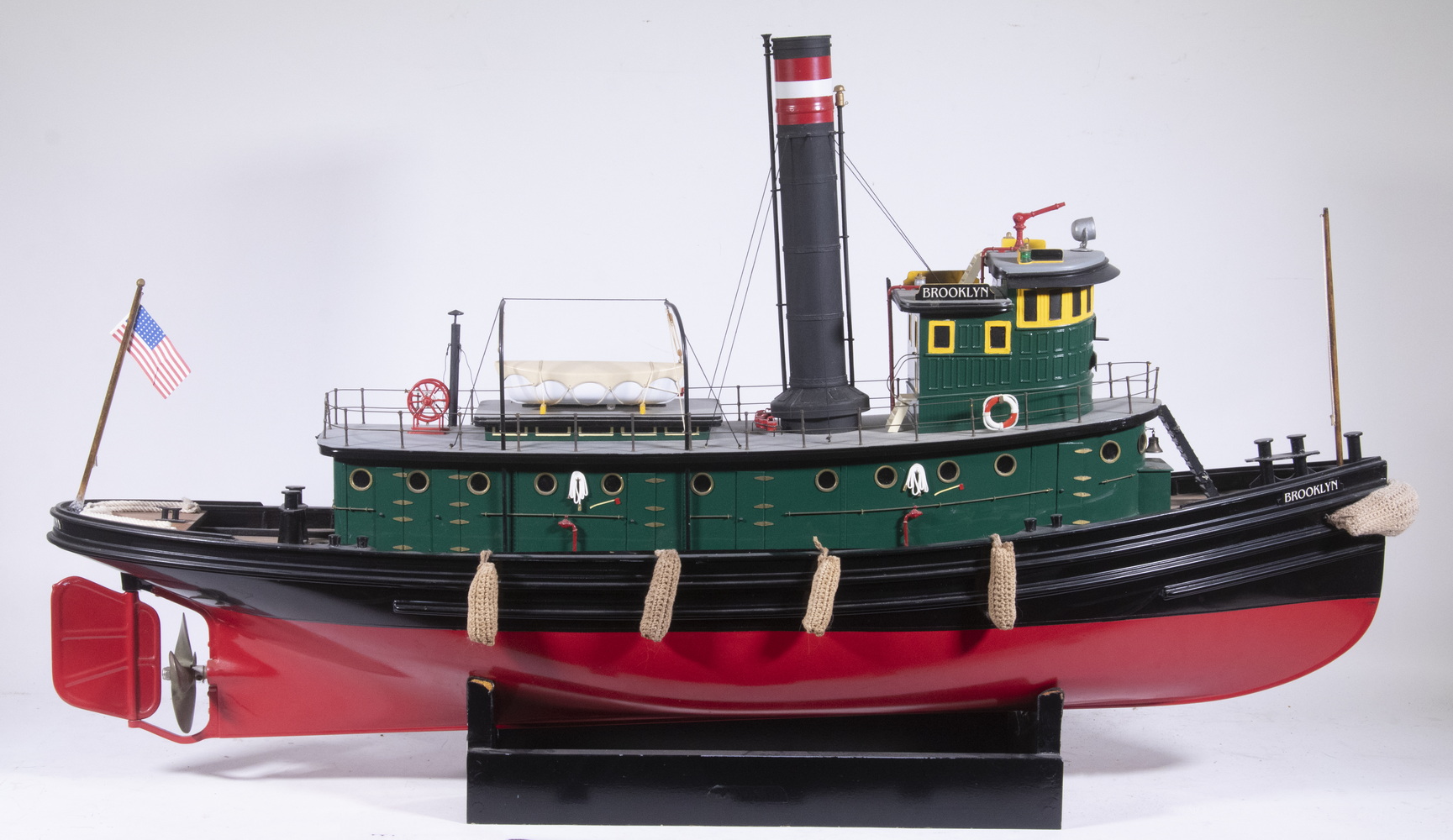 MODEL OF TUGBOAT "BROOKLYN" Kit
