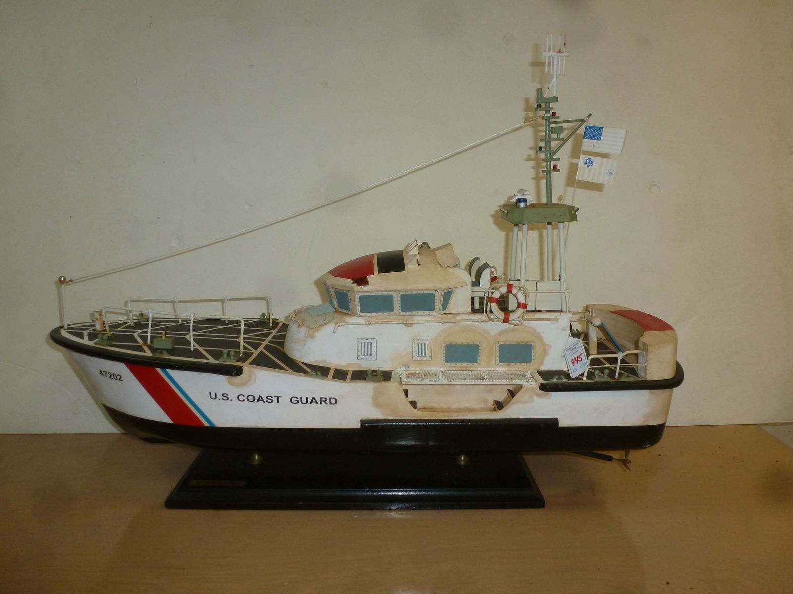 MODEL OF US COAST GUARD 47-FOOT