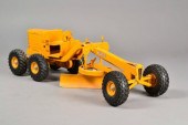 MODEL TOY MOTOR GRADERAn 'Adam