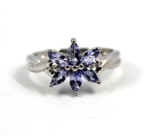 MODERN 10K WHITE GOLD AND TANZANITE