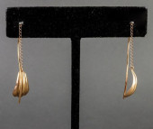 MODERN 14K GOLD WIRE &AMP; CHA