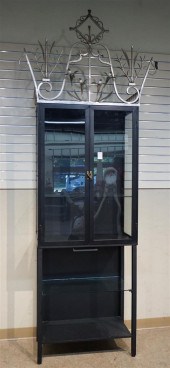 MODERN BLACK PAINTED STEEL DOU