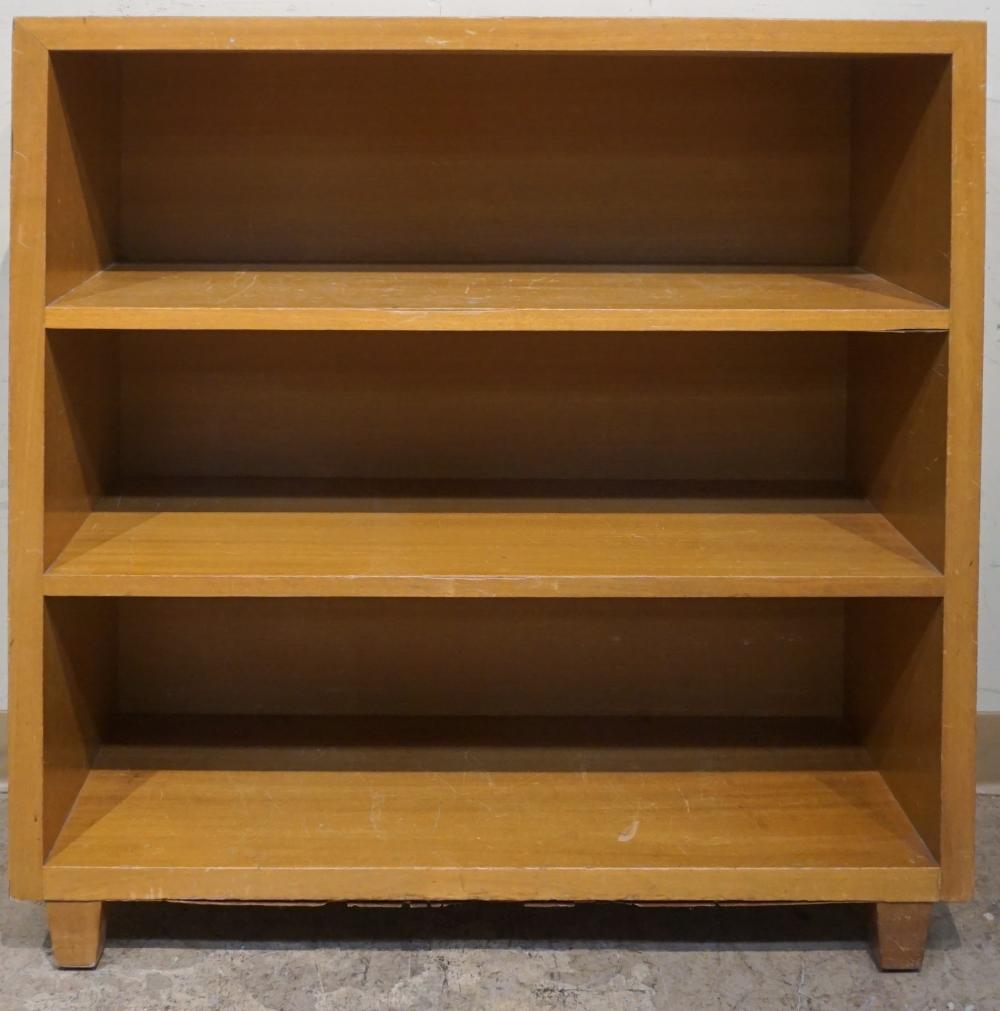 MODERN BLONDE MAHOGANY OPEN