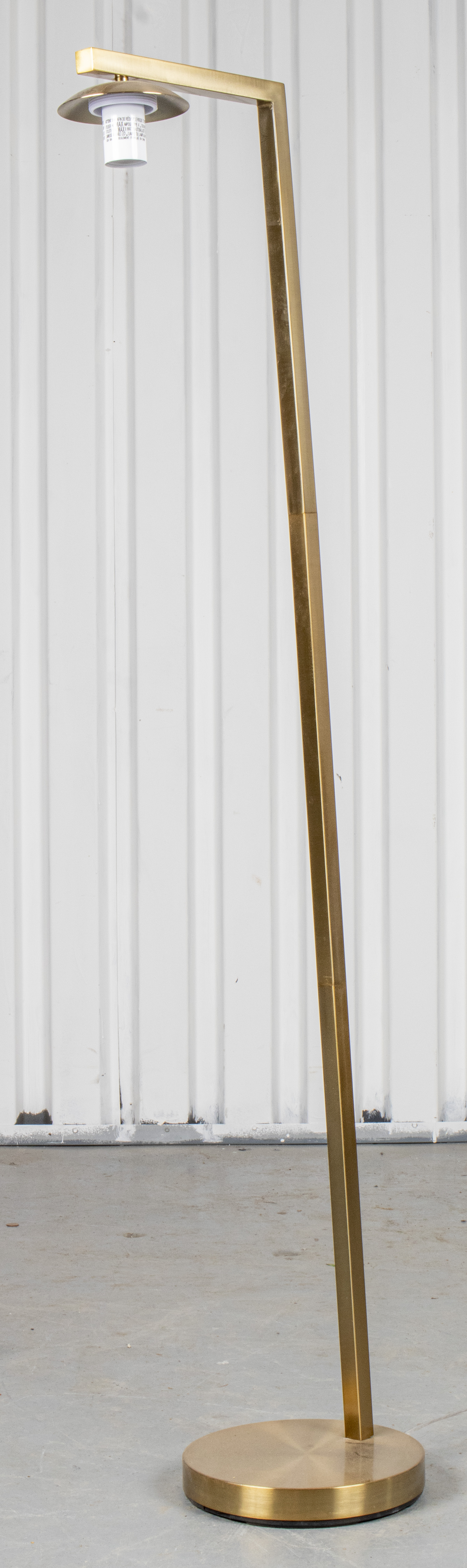 MODERN BRUSHED BRASS FLOOR LAMP