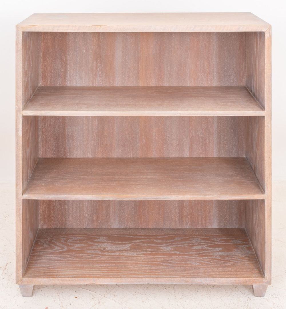 MODERN CERUSED WOOD BOOKSTAND