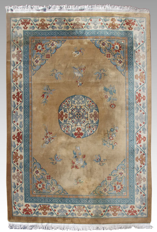 MODERN CHINESE HAND KNOTTED WOOL