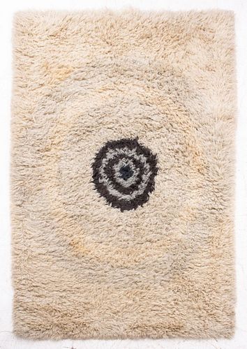MODERN CONCENTRIC CIRCLE SHAG