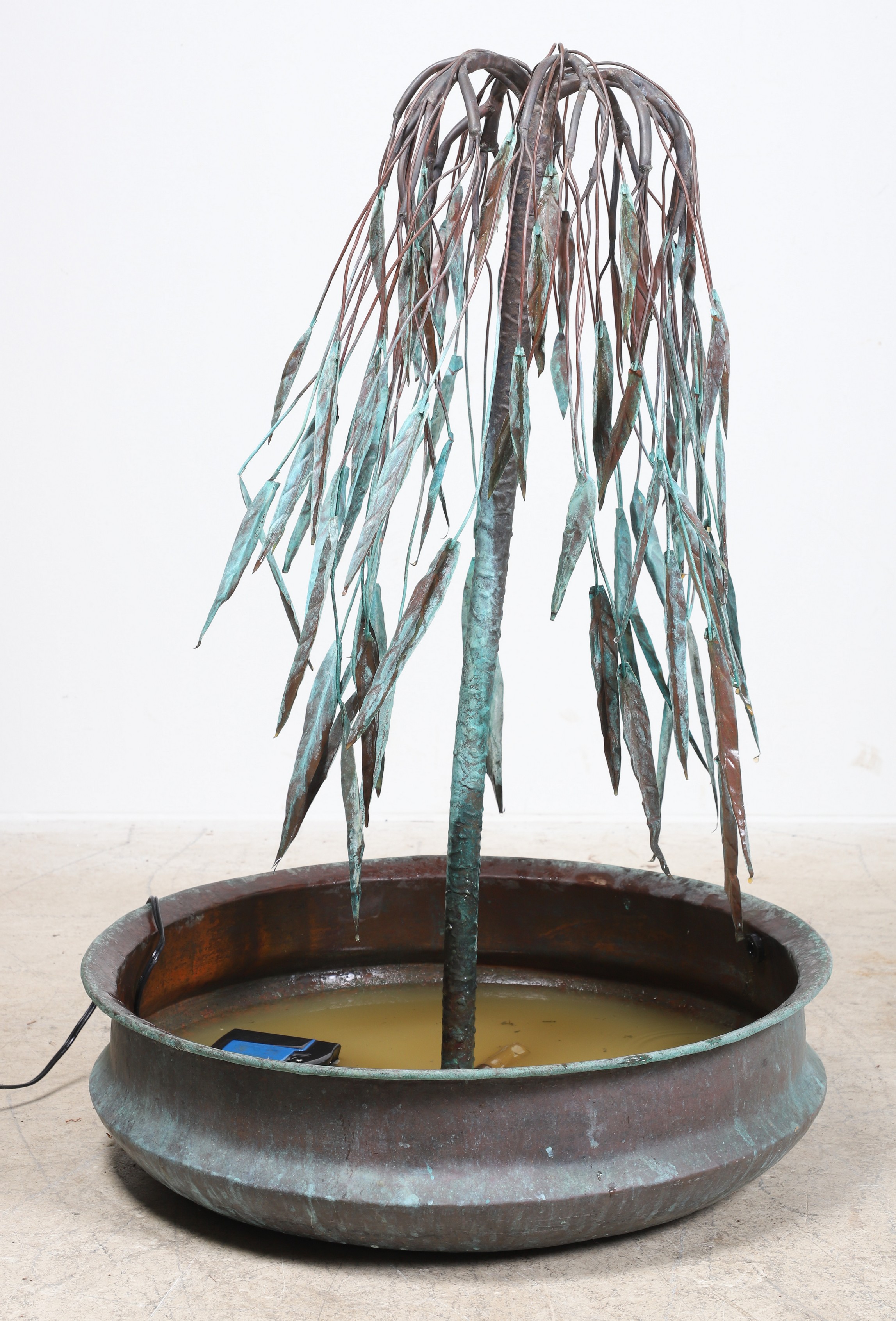Modern Design copper and metal tree
