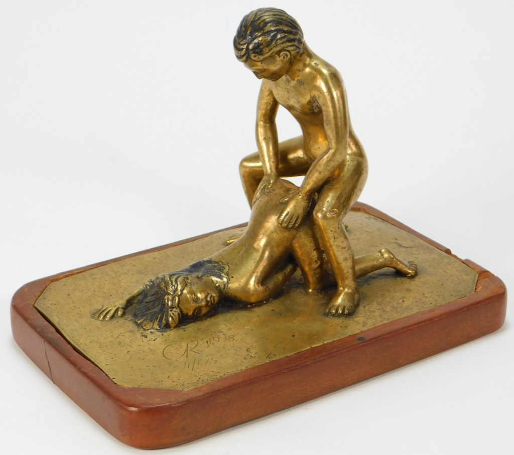MODERN EROTIC ASIATIC SCULPTURE