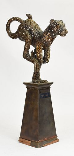 MODERN FLOOR SCULPTURE,