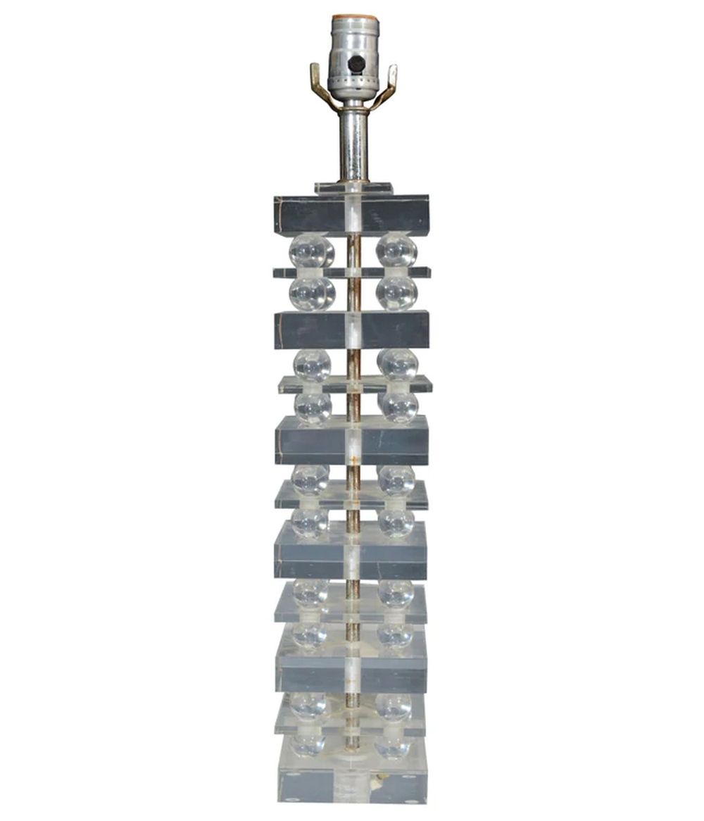 MODERN GEOMETRIC LUCITE LAMP Modern
