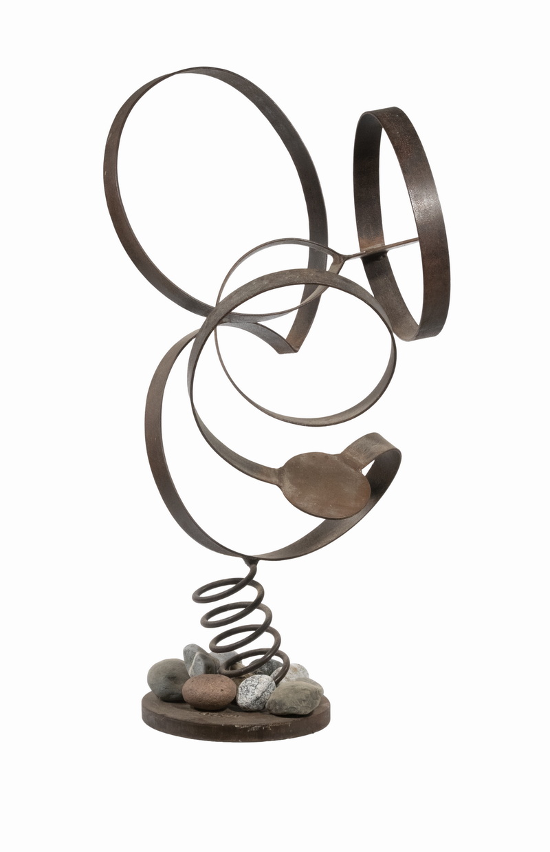 MODERN KINETIC IRON SCULPTURE