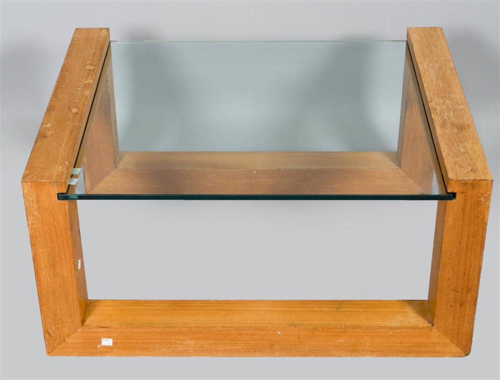 MODERN MAHOGANY VENEERED COFFEE
