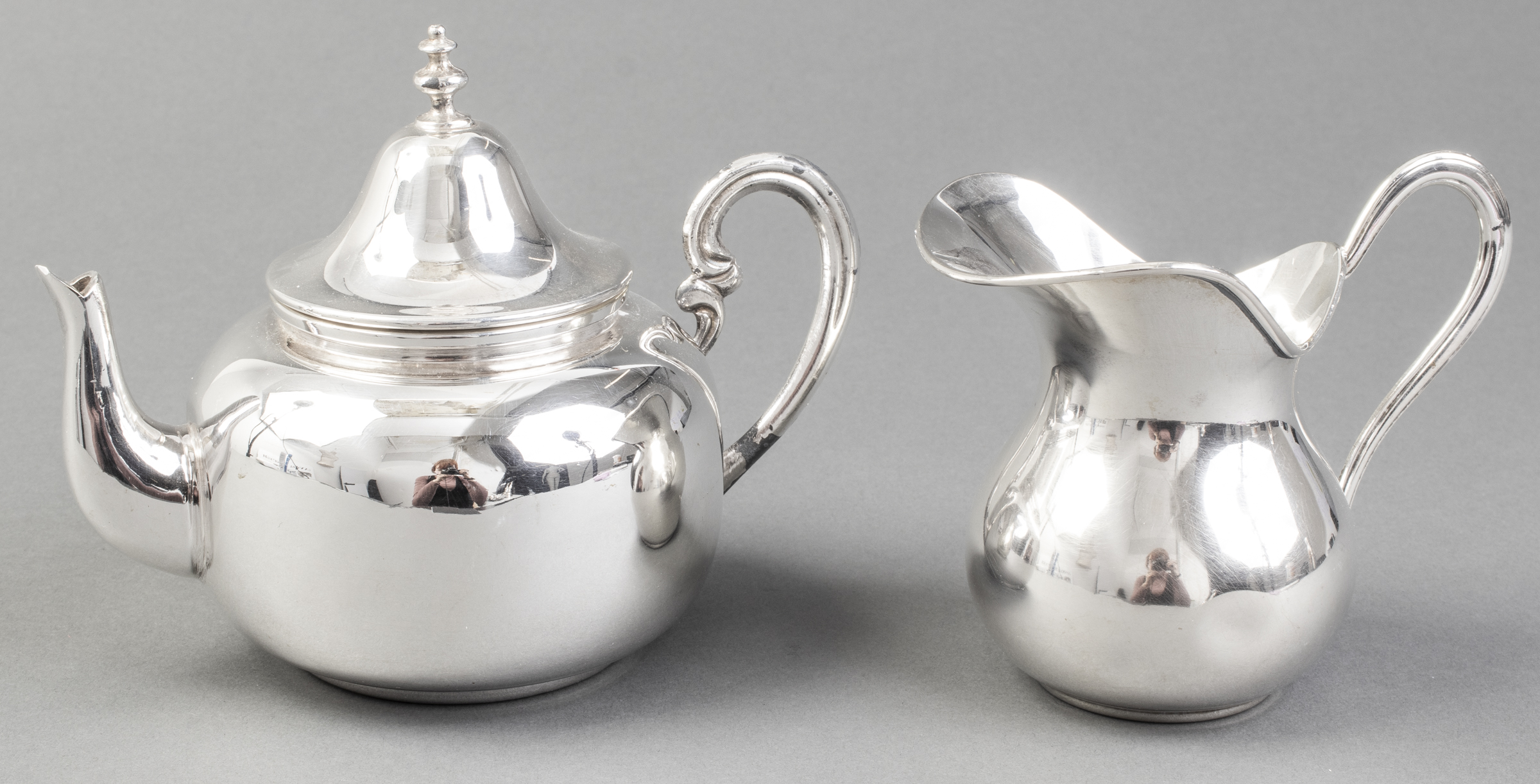 MODERN MEXICAN SILVERPLATE TEAPOT
