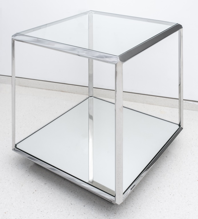 MODERN MINIMALIST CUBE CHROMED