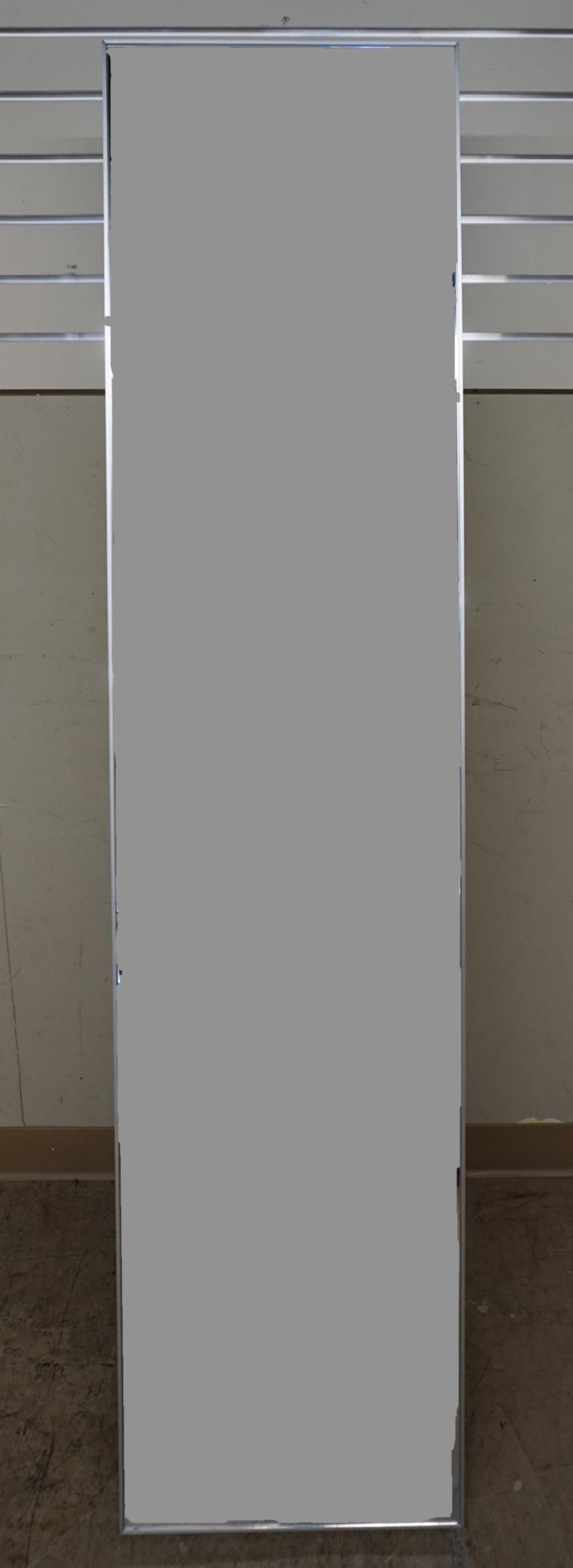 MODERN NARROW FOLDING-BACK FLOOR