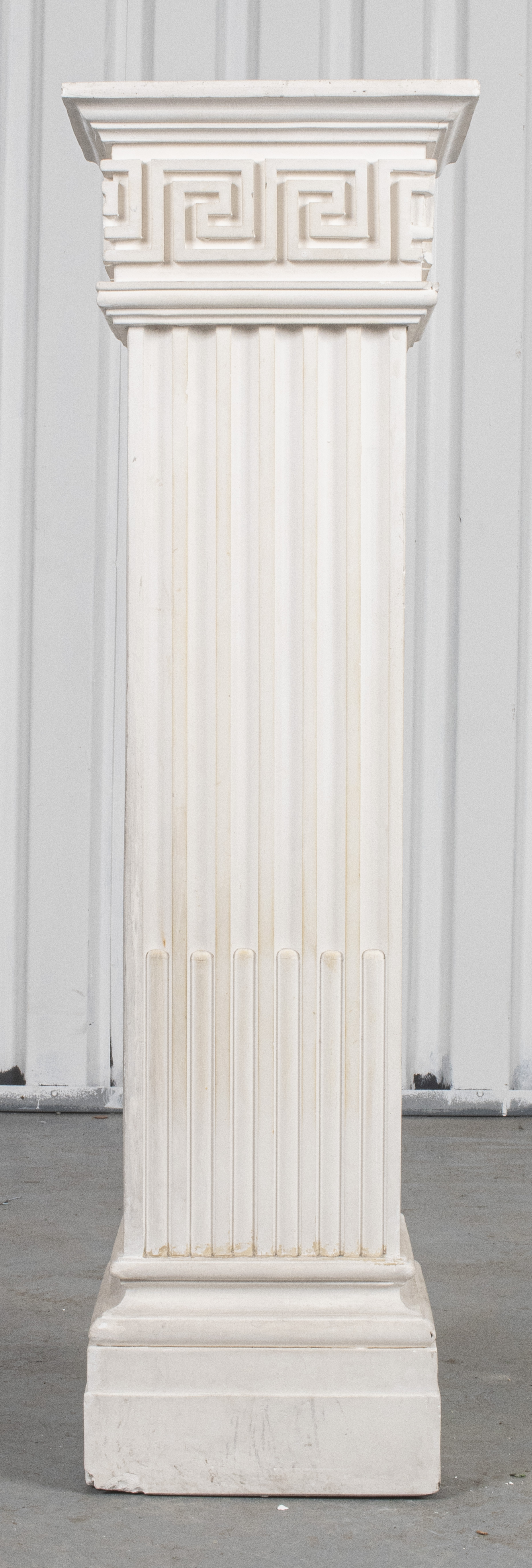 MODERN NEOCLASSICAL STYLE